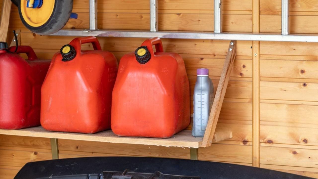 engine-oil-storage-3
