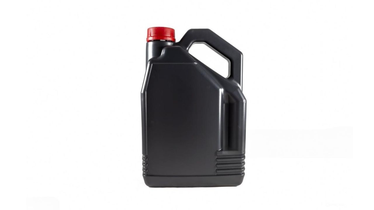 economic-motor-oil-2