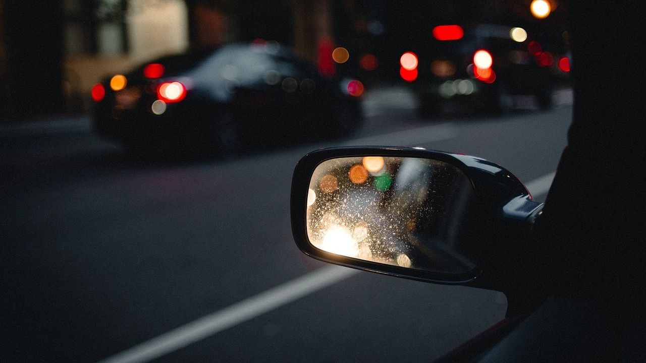 car-side-mirror-3
