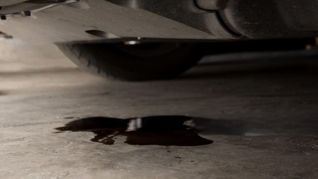 old-car-motor-oil-3