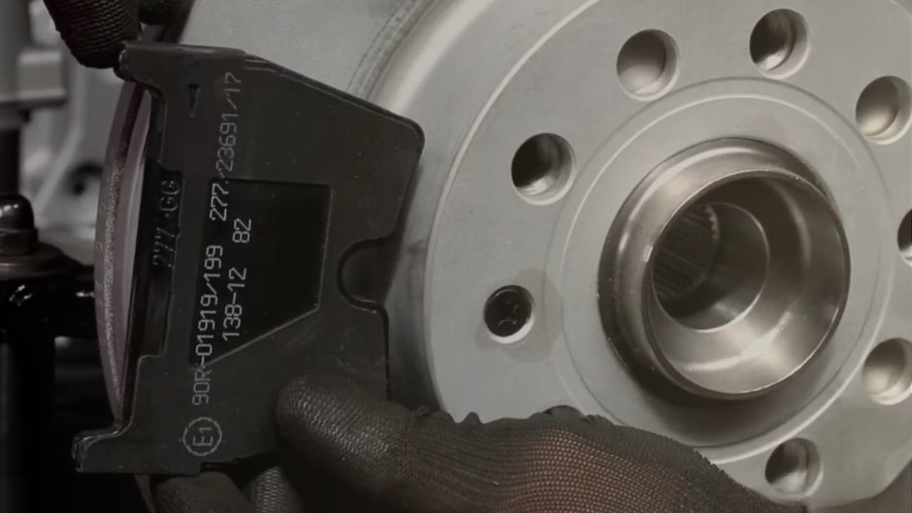 directional-brake-pads-1
