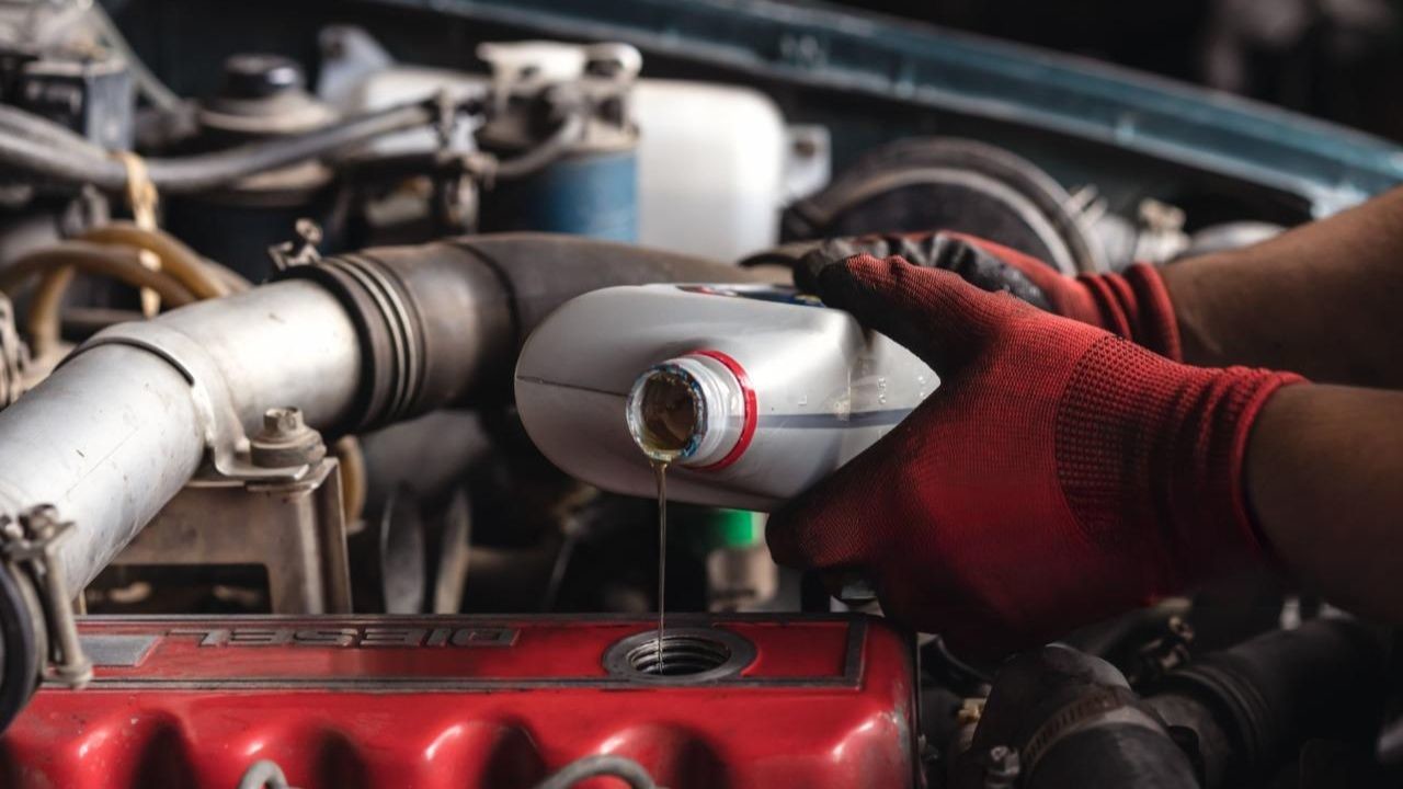 dacia-motor-oil-choose-1