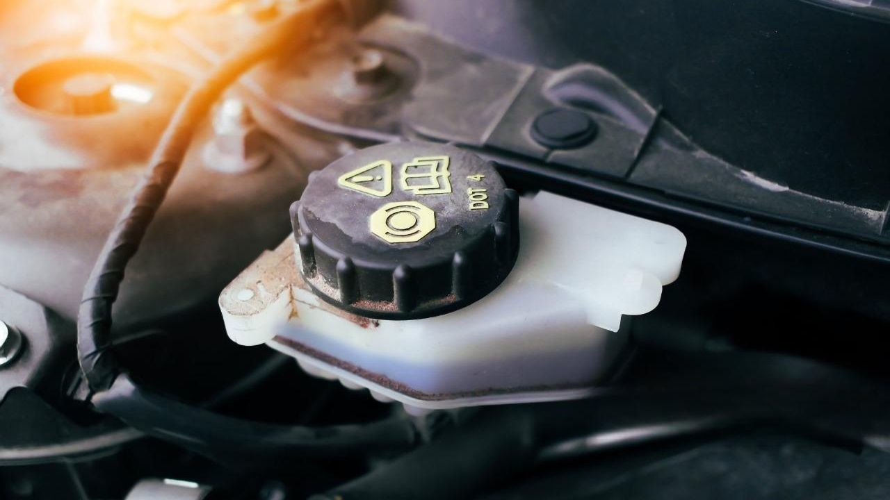 brake-fluid-electro-2