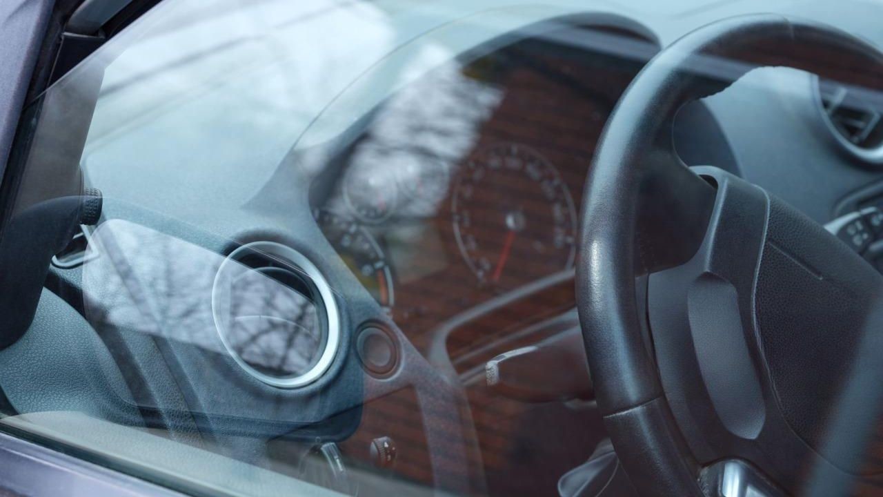car-door-window-jam-2