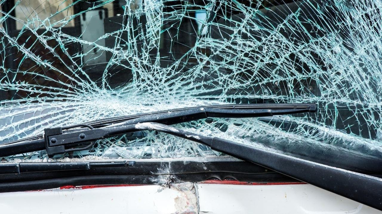 car-glass-change-1