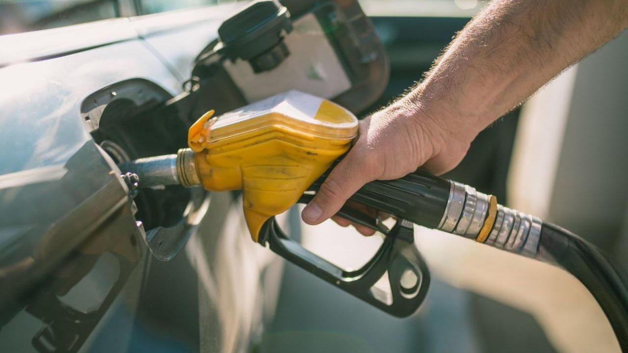 fuel-motor-oil-combo-1