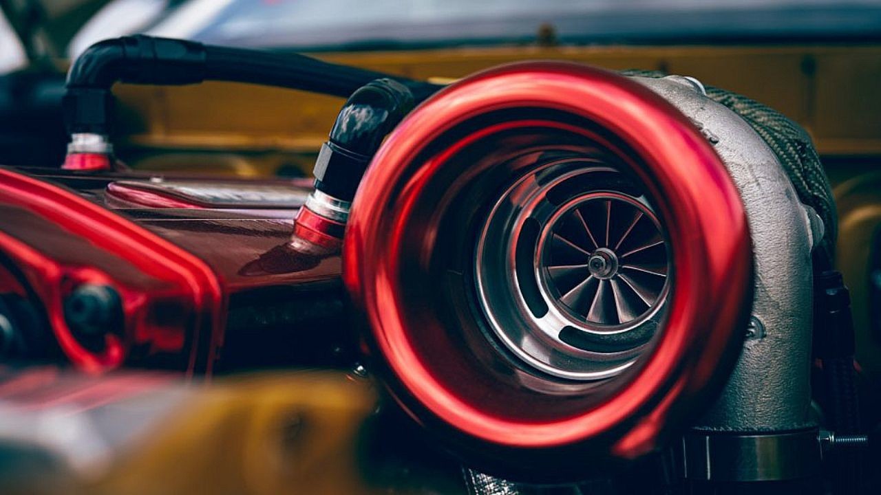 shell-turbodiesel-car-engine-2