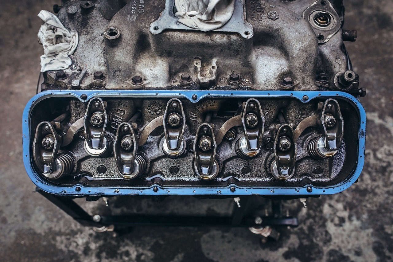 engine-2592573_128012343235