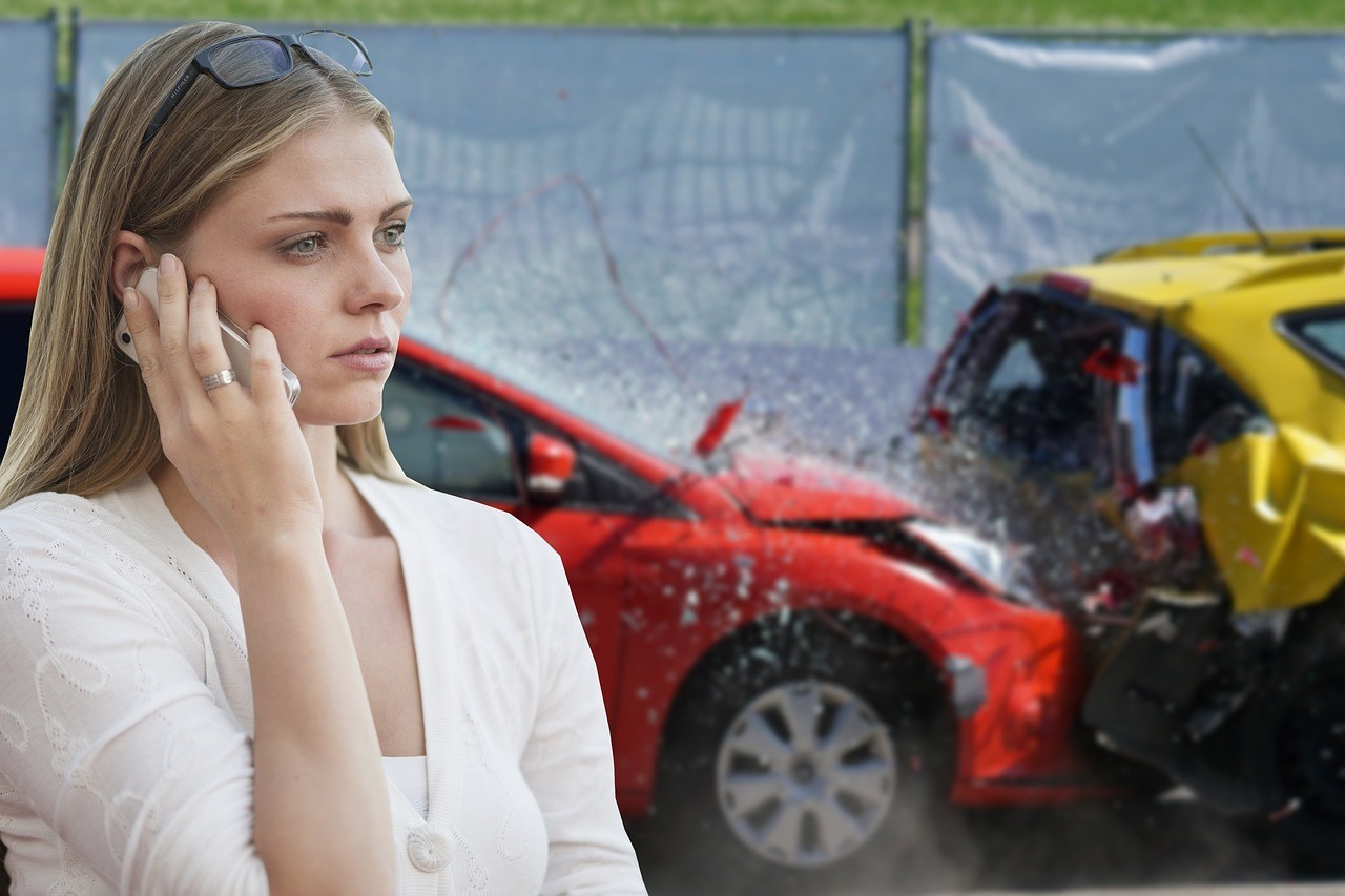 car-crash-6243099_1280