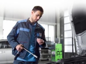 О чем говорит нагар на свечах зажигания