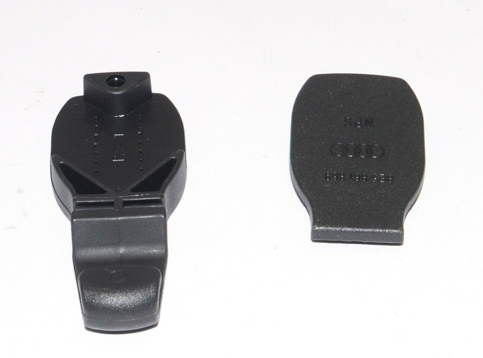 Крючок VAG 8E086184901C