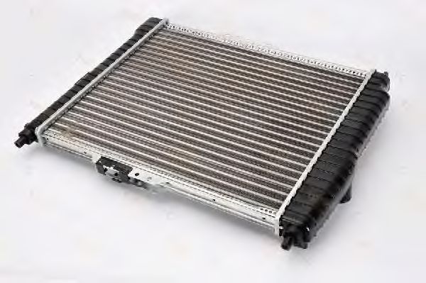 Радиатор, охлаждение двигателя THERMOTEC D70010TT - Фото 2