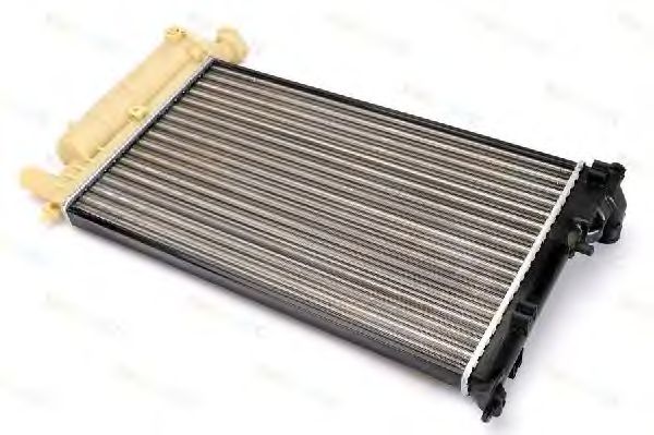 Радиатор, охлаждение двигателя THERMOTEC D7P031TT - Фото 1