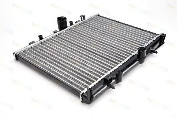 Радиатор, охлаждение двигателя THERMOTEC D7P045TT - Фото 2