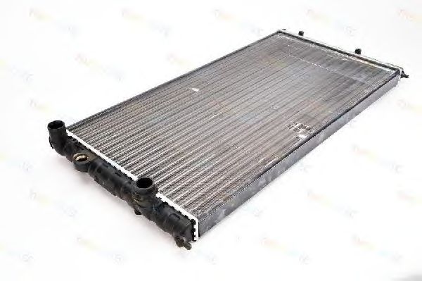 Радиатор, охлаждение двигателя THERMOTEC D7W049TT - Фото 2