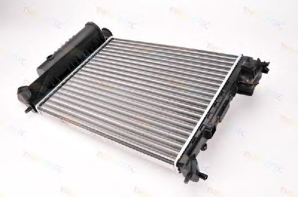 Радиатор, охлаждение двигателя THERMOTEC D7P041TT - Фото 4