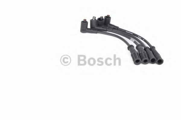 Комплект високовольтних проводів BOSCH 0 986 357 286 - Фото 4