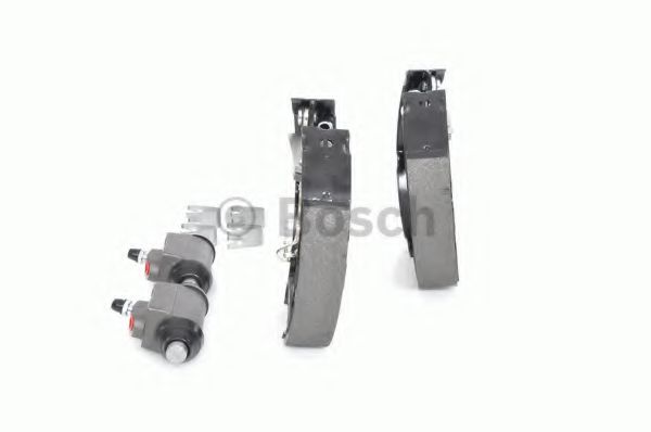 Гальмівні колодки BOSCH 0 204 114 586 - Фото 2
