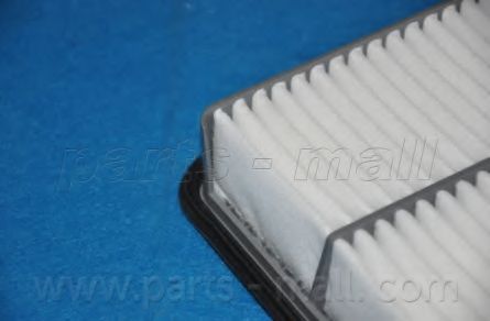 Воздушный фильтр PARTS-MALL PAF-046 - Фото 1