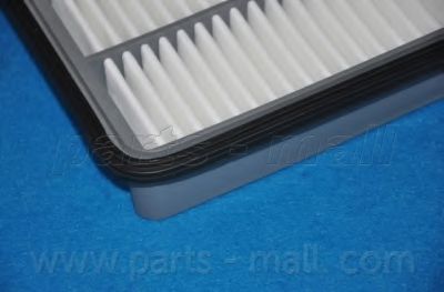 Воздушный фильтр PARTS-MALL PAF-072 - Фото 1