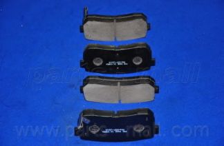 Тормозные колодки PARTS-MALL PKA-037 - Фото 2