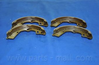 Тормозные колодки PARTS-MALL PLB-030 - Фото 1