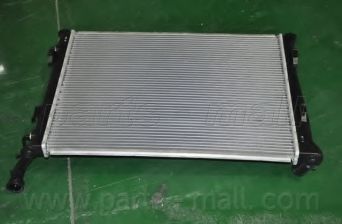 Радиатор, охлаждение двигателя PARTS-MALL PXNDA-130 - Фото 1