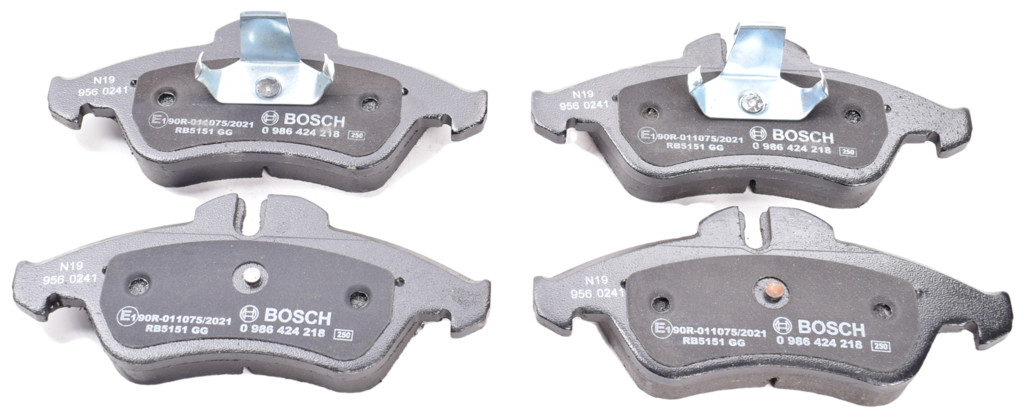 Тормозные колодки BOSCH 0 986 424 218