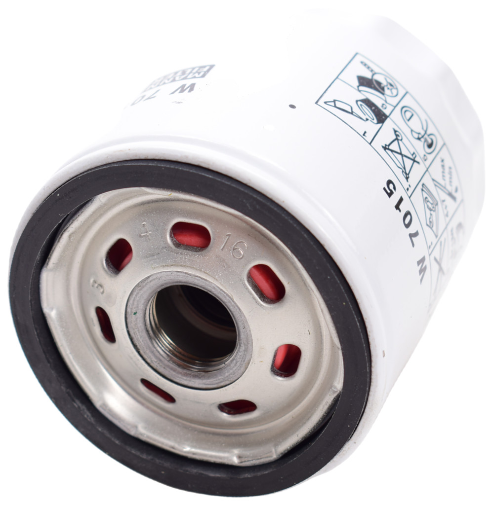 Масляный фильтр MANN-FILTER W 7015