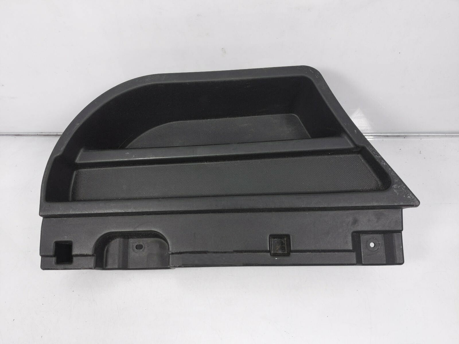 Карман багажного відділення Mazda G44A-68-8F6A
