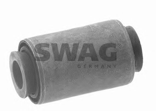 Сайлентблок рычага SWAG 62 79 0015