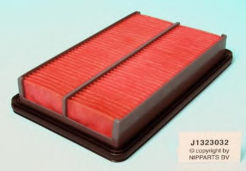 Воздушный фильтр NIPPARTS J1323032
