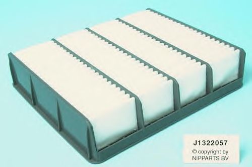 Воздушный фильтр NIPPARTS J1322057