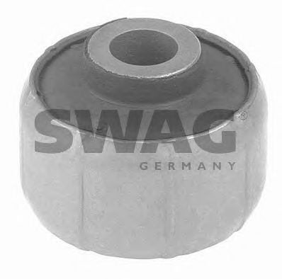 Сайлентблок рычага SWAG 32 69 0005