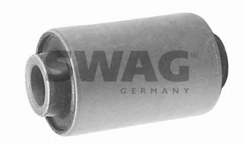 Сайлентблок важеля SWAG 62 79 0011
