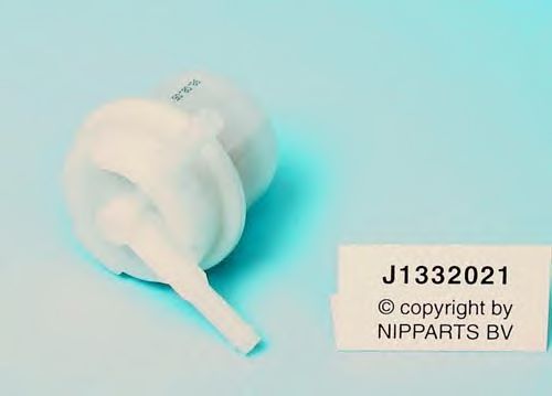 Топливный фильтр NIPPARTS J1332021