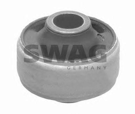 Сайлентблок рычага SWAG 30 60 0033