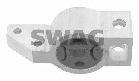 Сайлентблок рычага SWAG 30 92 7071