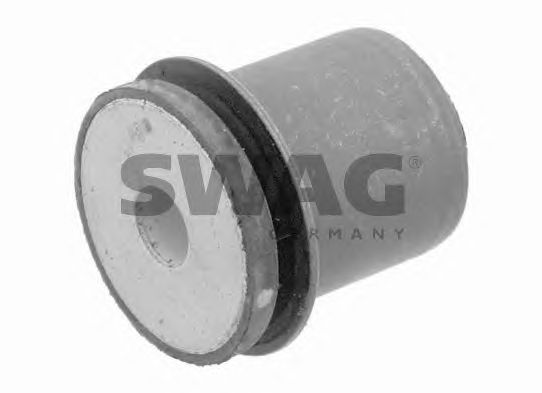 Сайлентблок рычага SWAG 30 92 9940