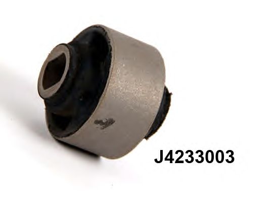 Сайлентблок рычага NIPPARTS J4233003