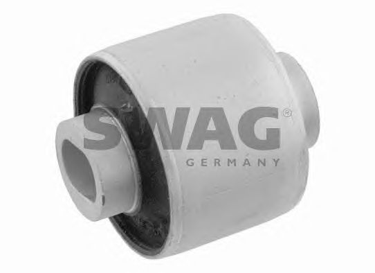 Сайлентблок рычага SWAG 10 92 8488
