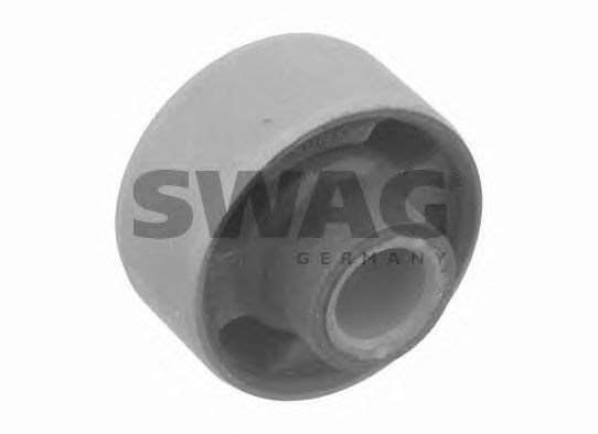 Сайлентблок рычага SWAG 89 92 8696