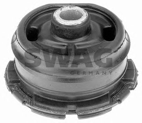 Сайлентблок подрамника / балки моста SWAG 10 79 0077
