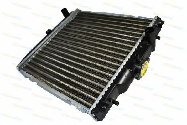 Радиатор, охлаждение двигателя THERMOTEC D70001TT