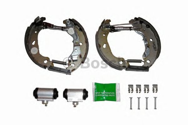Тормозные колодки BOSCH 0 204 114 617 НАБОР SUPERPRO