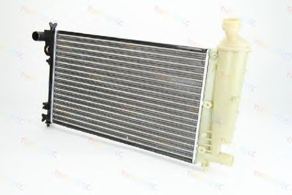Радиатор, охлаждение двигателя THERMOTEC D7P049TT