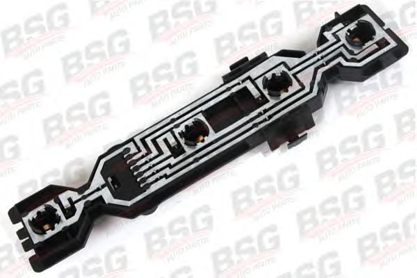 Кронштейн заднего фонаря BSG BSG 30-807-003