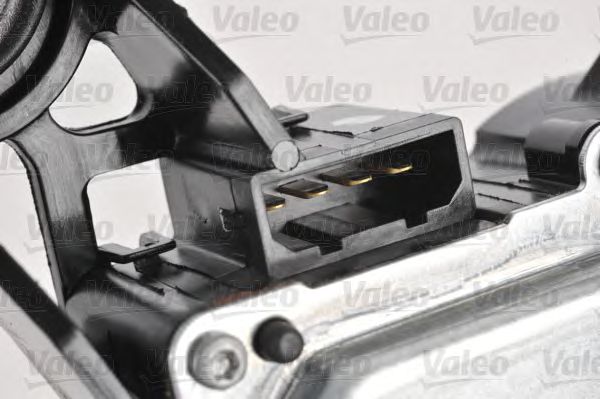 Двигатель стеклоочистителя VALEO 404835