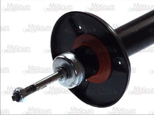 Амортизатор Magnum Technology AHW023MT