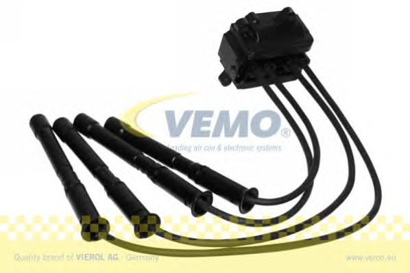 Катушка зажигания VEMO V46-70-0012